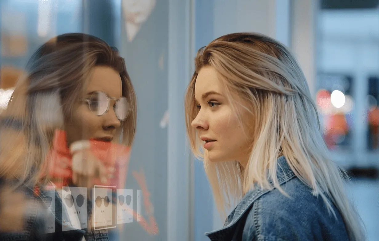 Virtual try-on: what it is and why your brand needs one
